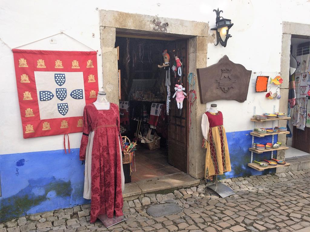 Casa Da Travessa - Obidos Villa Luaran gambar